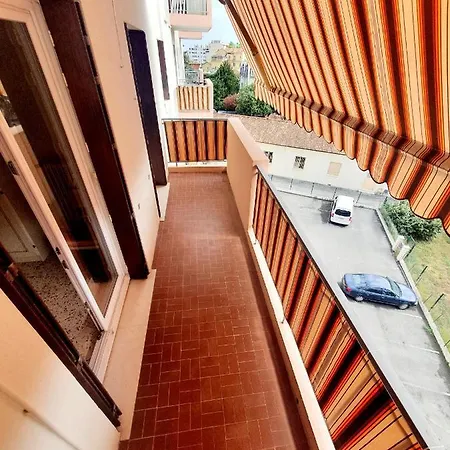 Traversant Avec Parking Gratuit Et Navette Gratuite A 2 Mn A Pied Apartment Cagnes-sur-Mer