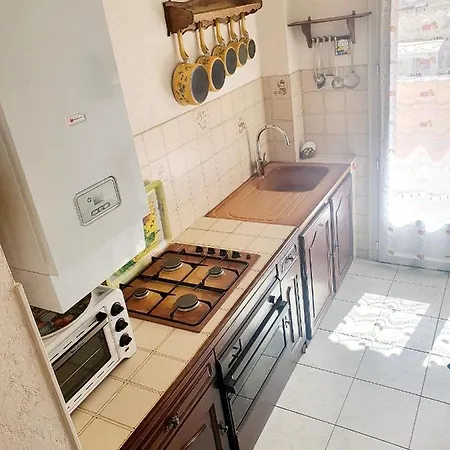 Traversant Avec Parking Gratuit Et Navette Gratuite A 2 Mn A Pied Apartment